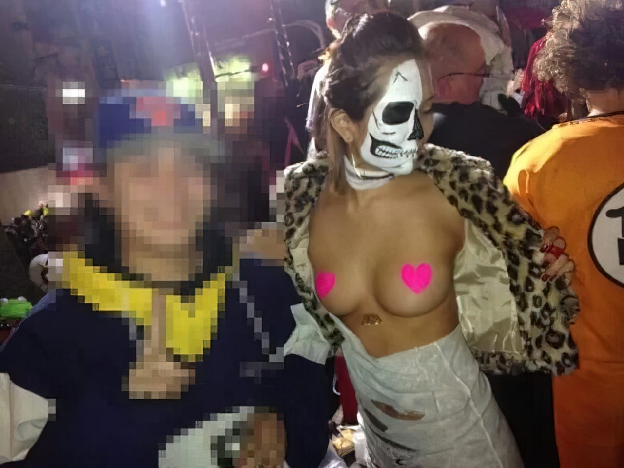 El Halloween en Shibuya se salio de control con sexis disfraces y mucha ropa interior 5 ind El Halloween en Shibuya se salio de control con sexis disfraces y mucha ropa interior 5 ind